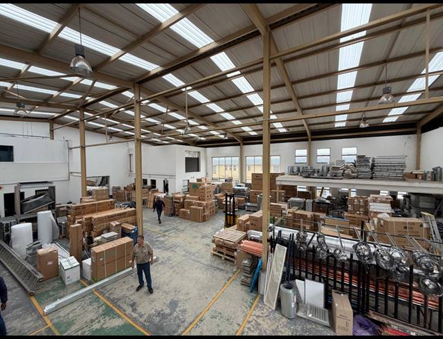 1,677M² WAREHOUSE TO LET IN RANDJESPARK